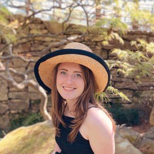 Meet your Posher, Carly